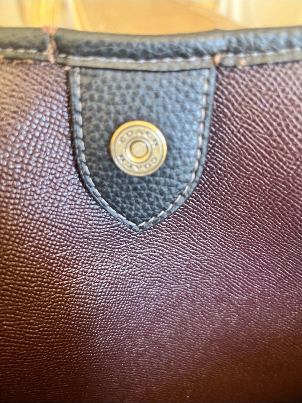 Coach Leather Tote Bag with gold tone hardware - Picture 9 of 15